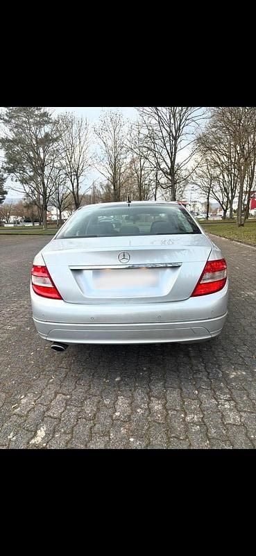 Gebraucht Mercedes C220 170 PS (125 kW) 2008 Silber Limousine