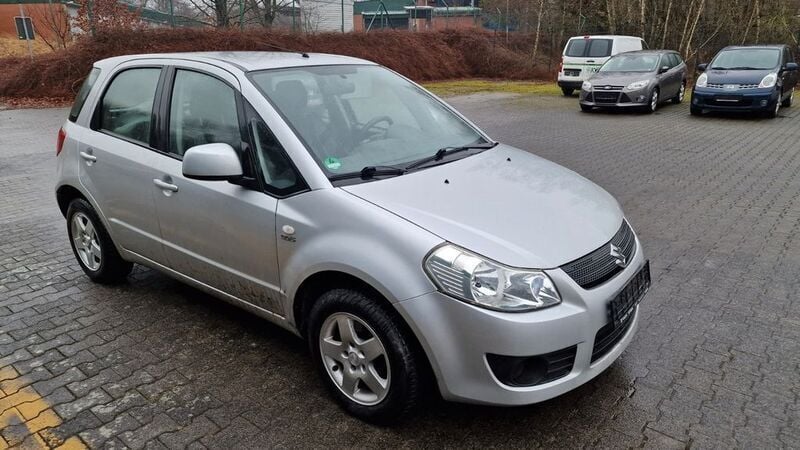 Gebraucht Suzuki SX4 Comfort 120 PS (88 kW) 2009 Limousine