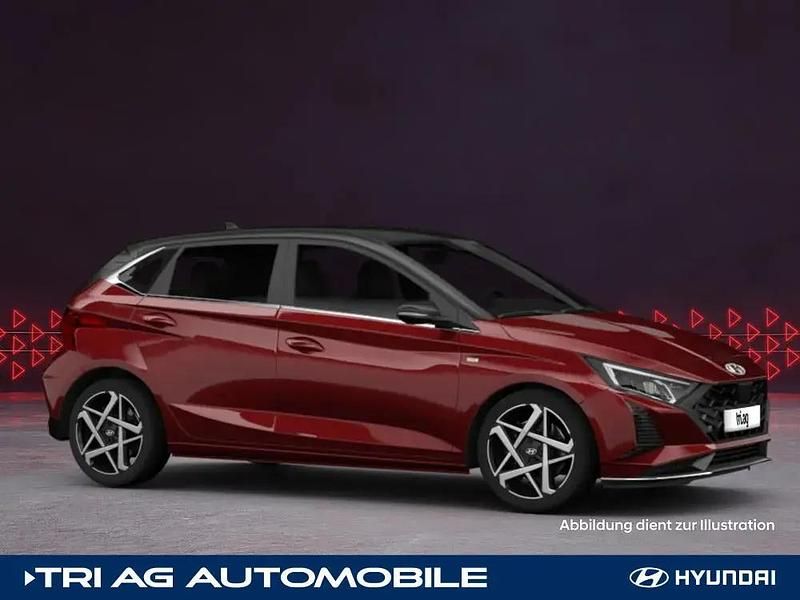 Gebraucht Hyundai i20 Prime 101 PS (74 kW) 2024 Dragon red / met Limousine