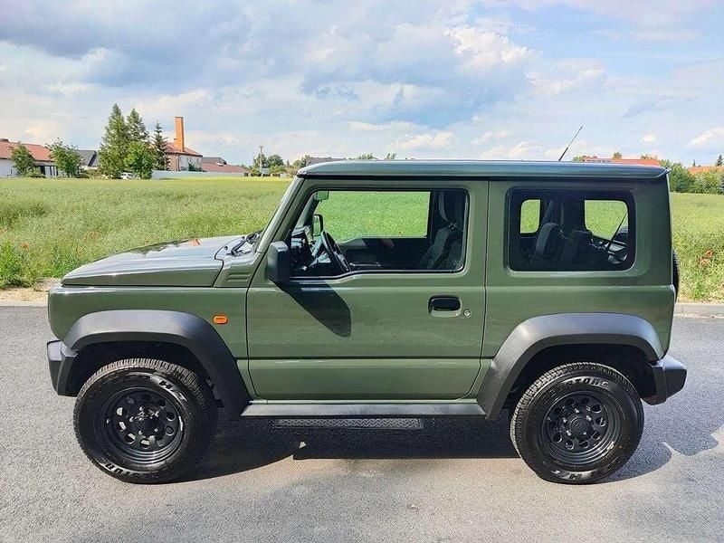 Grün Gebraucht 2018 Suzuki Jimny Comfort SUV | 22.000 € (Superpreis) - Bild 1/4