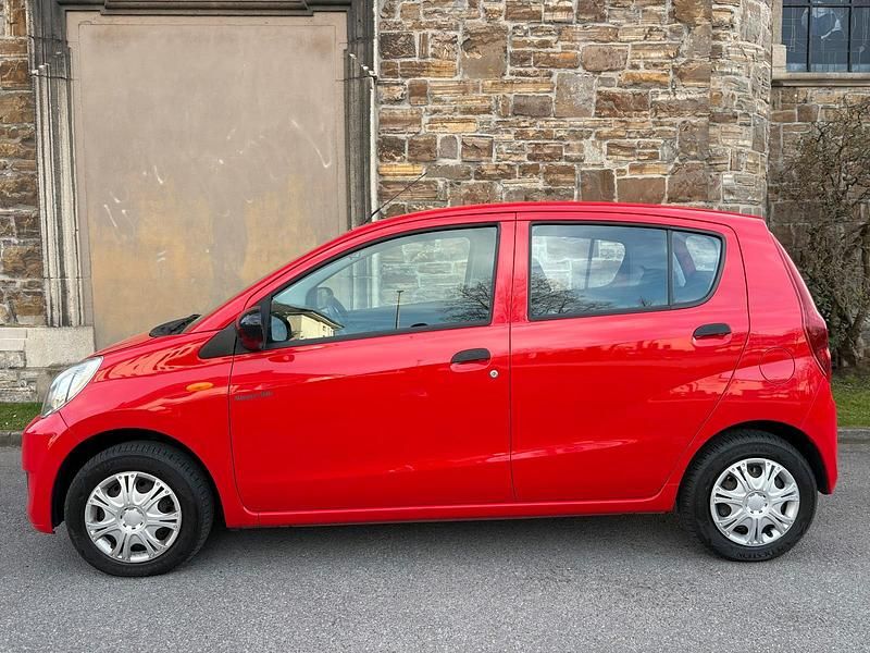 Gebraucht Daihatsu Cuore 69 PS (50 kW) 2008 Rot Kleinwagen