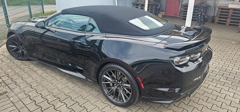 Schwarz Gebraucht 2020 Chevrolet Camaro ZL1 Cabrio | 47.900 € - Bild 1/4