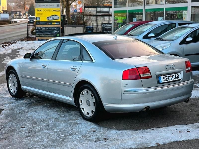 Gebraucht Audi A8 335 PS (246 kW) 2005 Silber Limousine