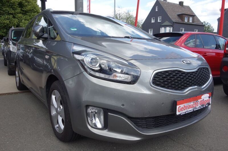 Silber Gebraucht 2013 Kia Carens Vision Van / Kleinbus | 5.980 € (Fairer Preis) - Bild 1/4