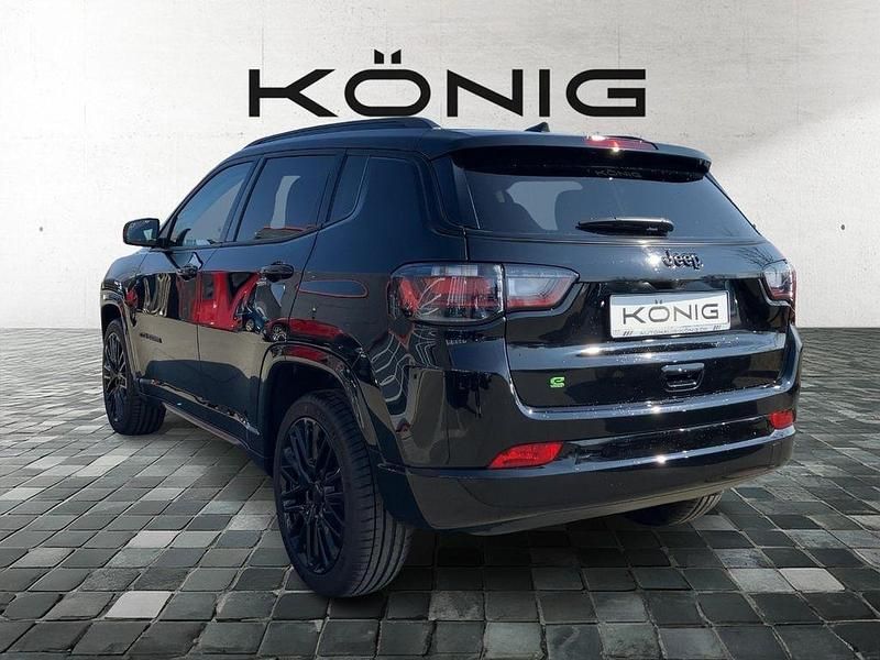 Gebraucht Jeep Compass Altitude 131 PS (96 kW) 2023 Schwarz SUV