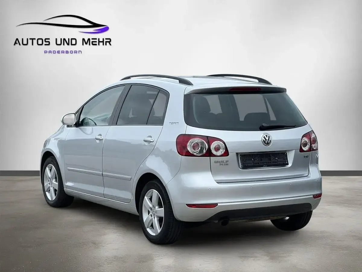 Gebraucht VW Golf Plus Team 105 PS (77 kW) 2011 Silber Van / Kleinbus