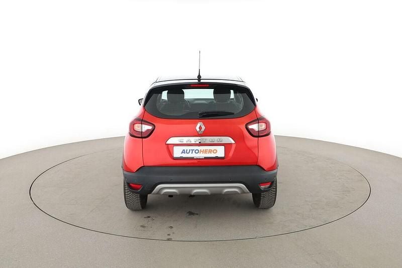 Gebraucht Renault Captur Intens 120 PS (88 kW) 2018 Rot SUV