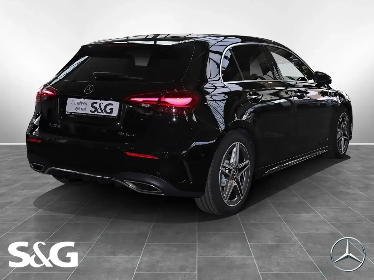 Gebraucht Mercedes A220 AMG 190 PS (139 kW) 2026 Nachtschwarz uni Limousine