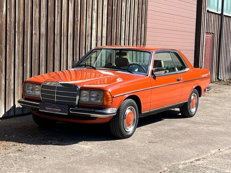 Englischrot Gebraucht 1979 Mercedes 280 Coupé | 19.900 € - Bild 1/4