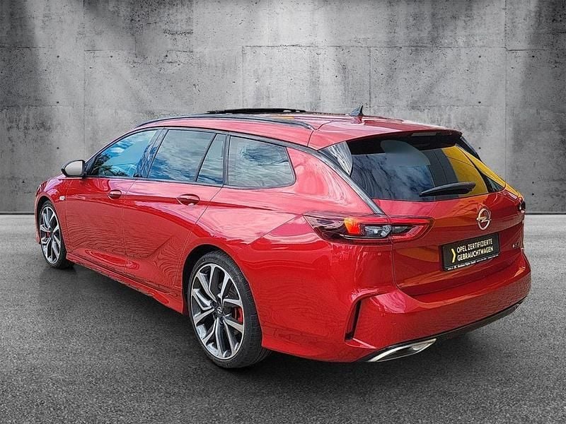Gebraucht Opel Insignia 230 PS (169 kW) 2022 Rot Kombi