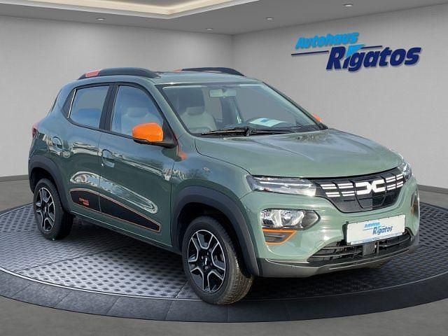 Grün Gebraucht 2022 Dacia Spring Essentiel Kleinwagen | 9.950 € (Fairer Preis) - Bild 1/4