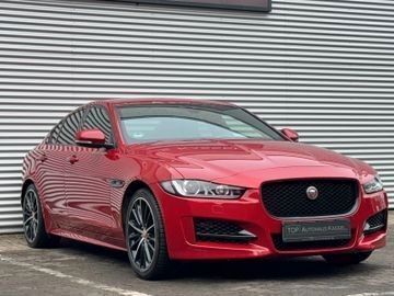 Rot Gebraucht 2016 Jaguar XE R-Sport Limousine | 16.990 € (Etwas zu teuer) - Bild 1/2