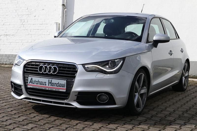 Gebraucht Audi A1 Sportback Ambition 122 PS (89 kW) 2012 Silber Kleinwagen
