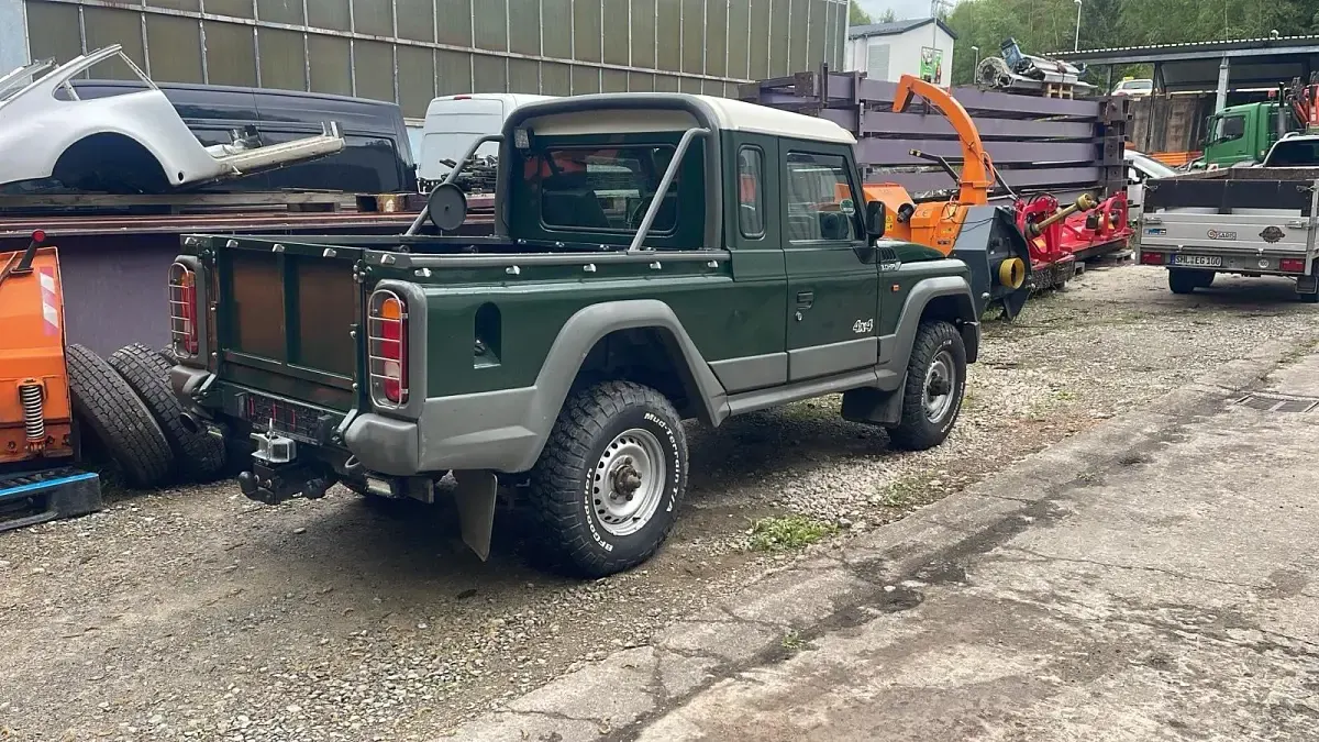 Second-hand Iveco Massif 140 CP (102 kW) 2010 Verde SUV