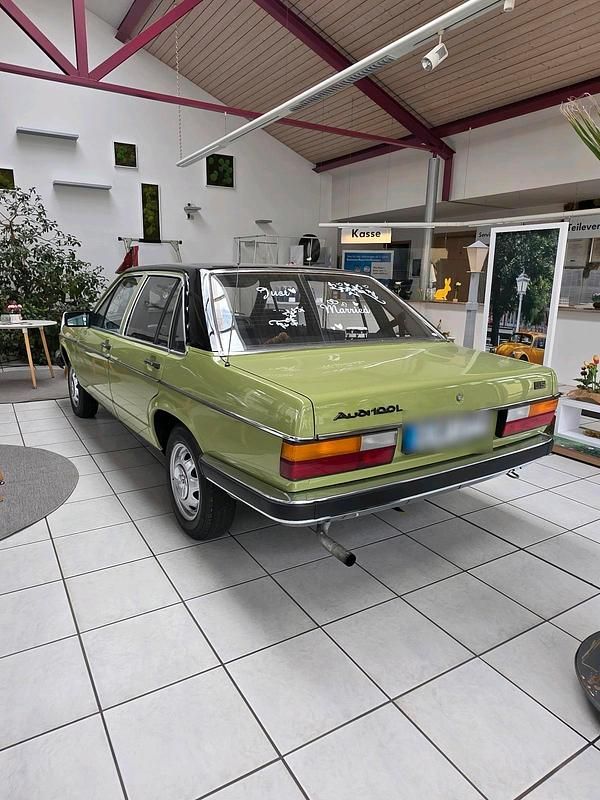 Gebraucht Audi 100 115 PS (84 kW) 1979 Grün Limousine