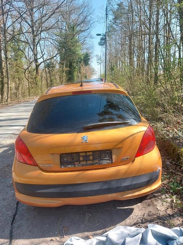 Orange Gebraucht 2007 Peugeot 207 Kombi | 1.000 € (Superpreis) - Bild 1/4