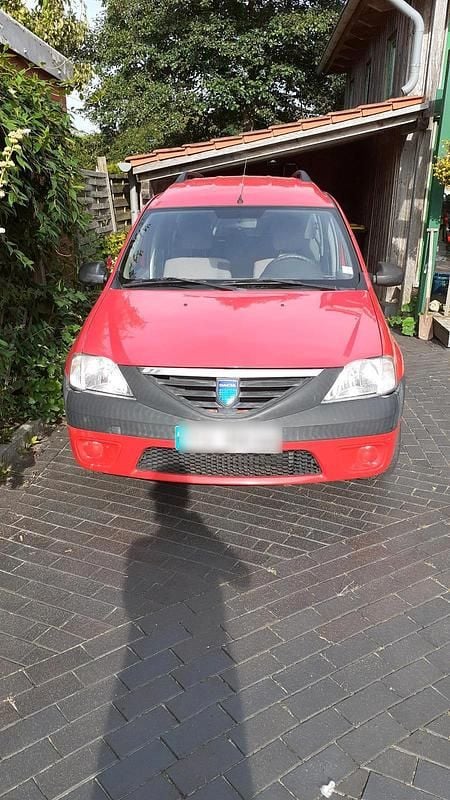 Rot Gebraucht 2008 Dacia Logan Limousine | 600 € (Superpreis) - Bild 1/4