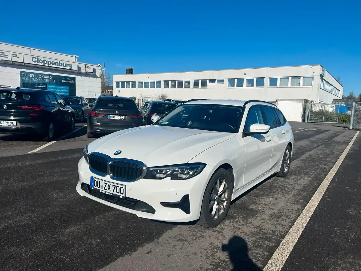 Gebraucht BMW 318 150 PS (110 kW) 2022 Schwarz Kombi