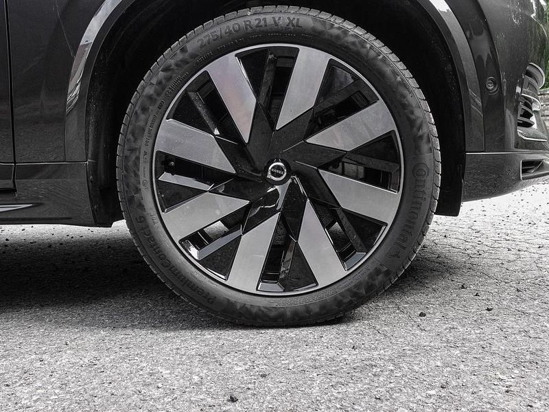 Gebraucht Volvo XC90 Plus 455 PS (334 kW) 2024 Grau SUV