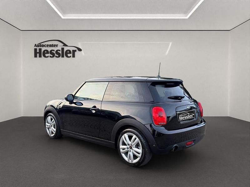 Gebraucht Mini John Cooper Works 75 PS (55 kW) 2017 Schwarz Kleinwagen