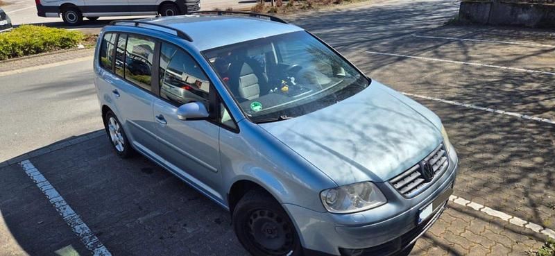 Blau Gebraucht 2006 VW Touran Van / Kleinbus | 1.500 € (Superpreis) - Bild 1/4