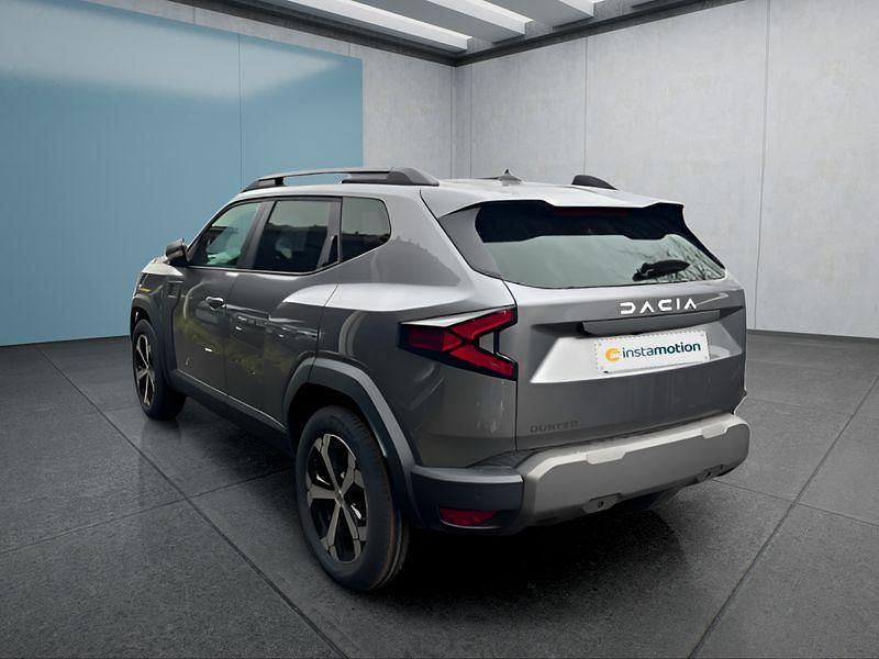 Neu Dacia Duster Journey 140 PS (102 kW) 2025 Silber SUV