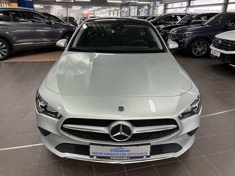 Gebraucht Mercedes CLA200 Progressive 163 PS (119 kW) 2021 Iridiumsilber Coupé