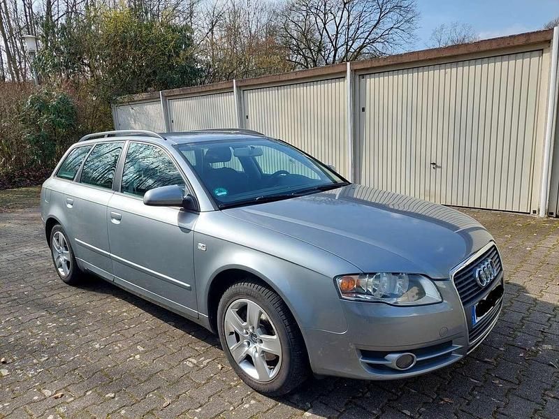 Gebraucht Audi A4 131 PS (96 kW) 2005 Grau Kombi