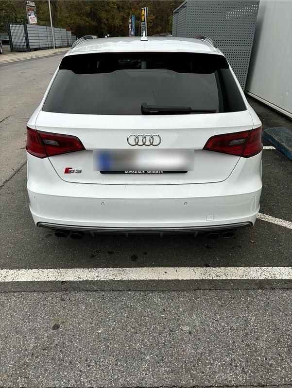 Gebraucht Audi S3 Design 300 PS (220 kW) 2016 Weiß Limousine