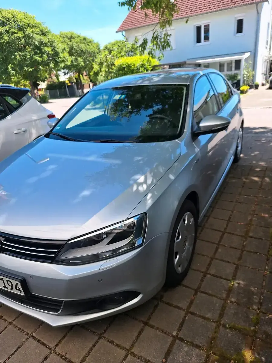 Gebraucht VW Jetta 150 PS (110 kW) 2014 Silber Limousine