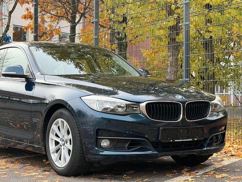 Gebraucht BMW 328 245 PS (180 kW) 2013 Midnight blue ii Limousine