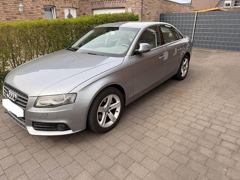 Gebraucht Audi A4 Ambiente 160 PS (117 kW) 2008 Grau Limousine