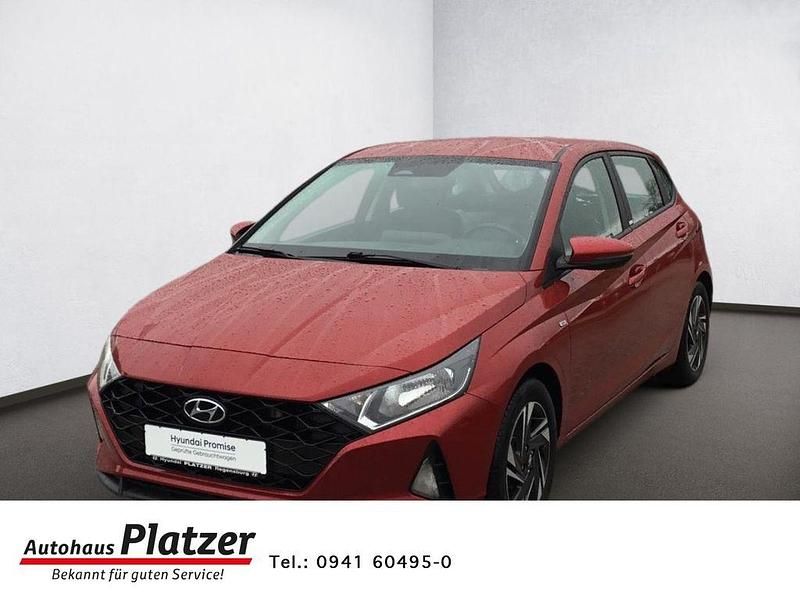 Rot Gebraucht 2021 Hyundai i20 Trend Limousine | 14.980 € (Guter Preis) - Bild 1/4