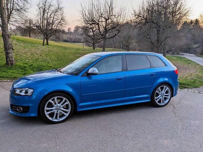 Gebraucht Audi S3 Sport 265 PS (194 kW) 2010 Blau Kleinwagen