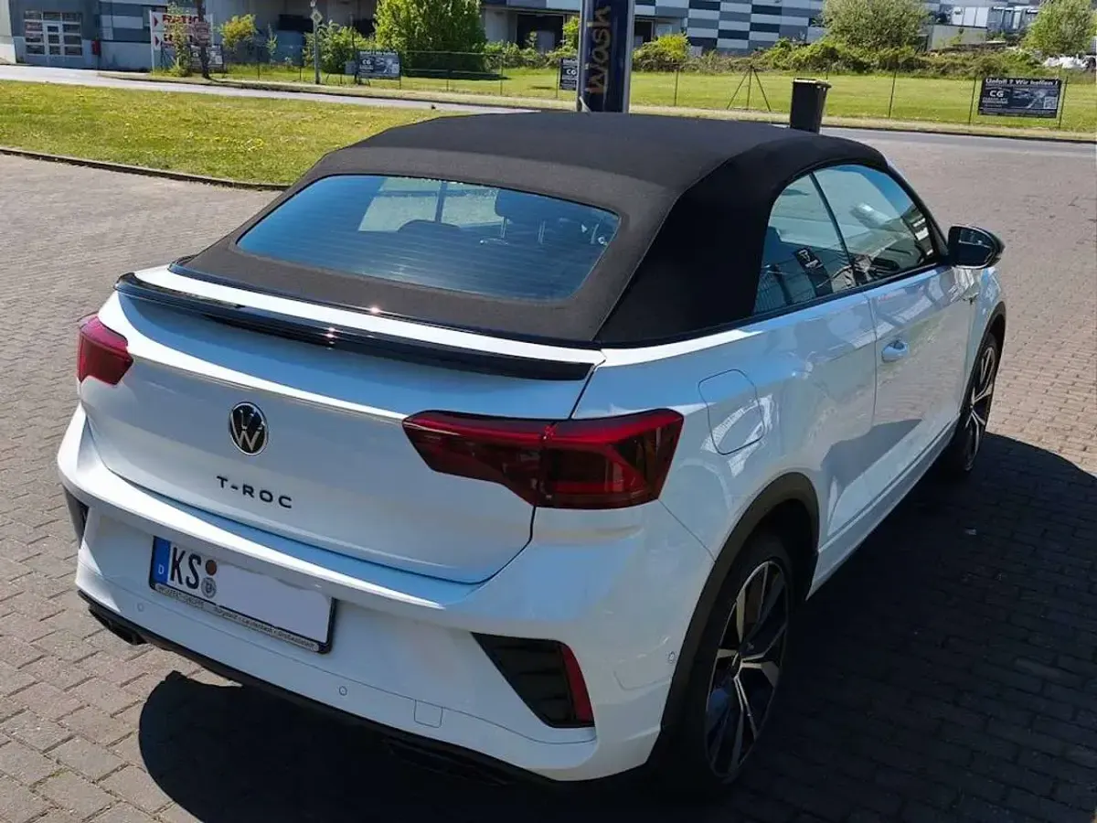 Gebraucht VW T-Roc Cabriolet R-line 150 PS (110 kW) 2025 Weiß Cabrio