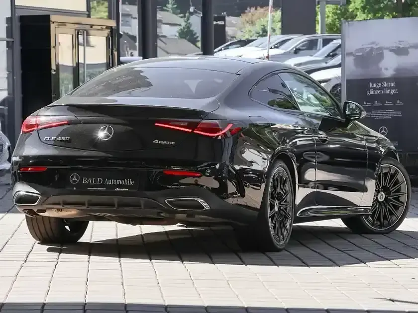Gebraucht Mercedes CLE450 AMG 381 PS (280 kW) 2025 Schwarz metalliclack obsidians Coupé