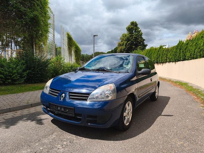 Blau Gebraucht 2006 Renault Clio II Campus Kleinwagen | 1.950 € (Fairer Preis) - Bild 1/4