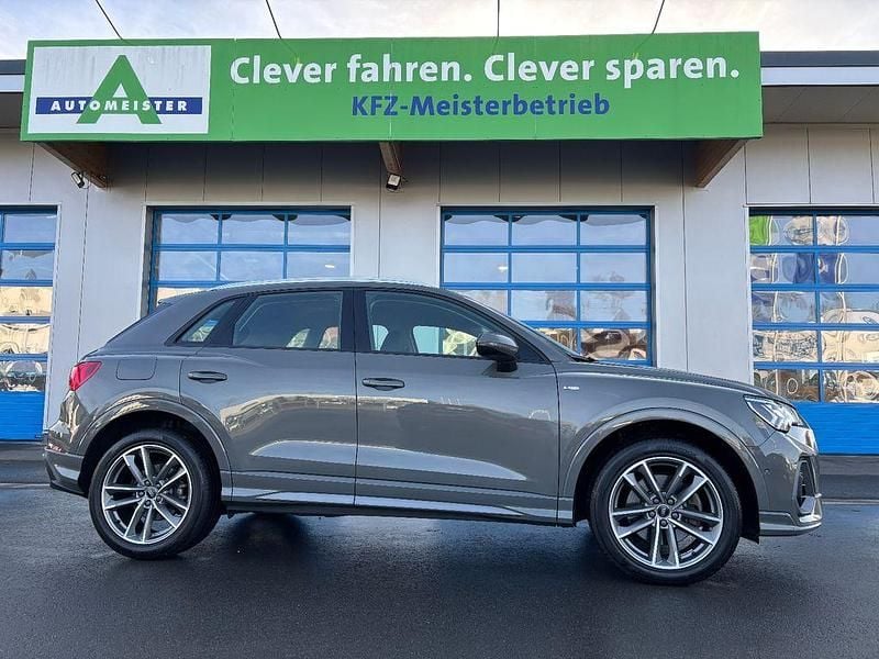 Gebraucht Audi Q3 S-Line 190 PS (139 kW) 2019 Grau SUV