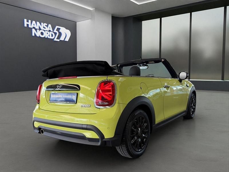 Gebraucht Mini Cooper Cabriolet 136 PS (100 kW) 2022 Gelb / zesty yellow Cabrio