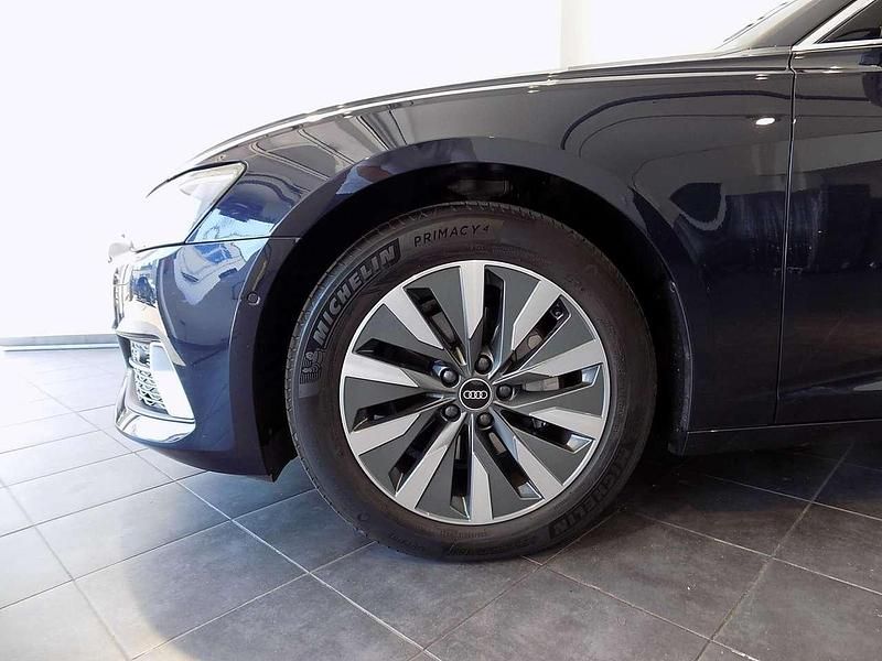 Gebraucht Audi A6 Sport 204 PS (150 kW) 2021 Firmamentblau metallic Limousine