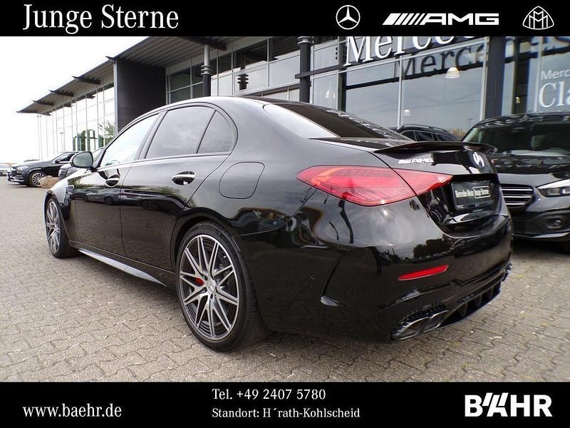Używany Mercedes C63 S E Performance Premium 476 KM (350 kW) 2024 Czarny Sedan/Limuzyna