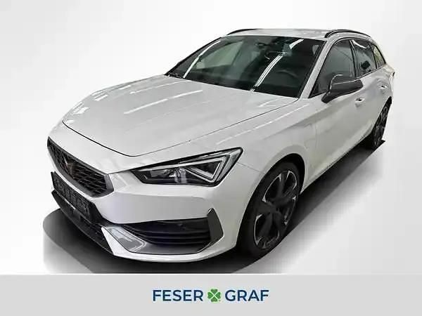 Candyweiss Gebraucht 2021 Cupra Leon Kombi | 23.530 € (Fairer Preis) - Bild 1/3