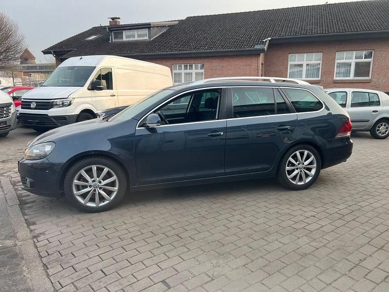 Gebraucht VW Golf VI Highline 140 PS (102 kW) 2009 Blau Kleinwagen