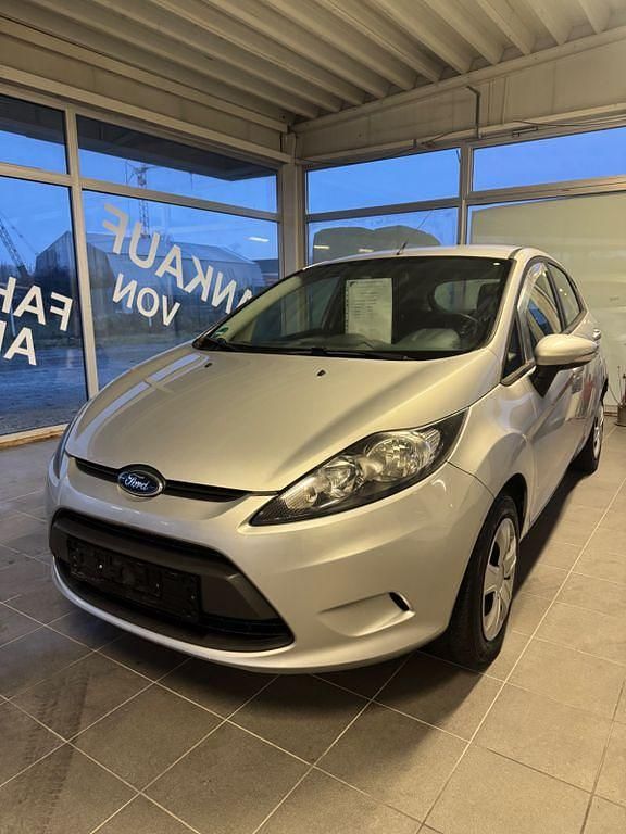 Gebraucht Ford Fiesta Trend 82 PS (60 kW) 2011 Grau Kleinwagen
