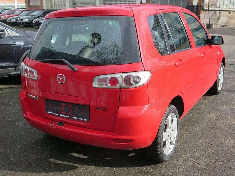Gebraucht Mazda 2 Independence 75 PS (55 kW) 2007 Rot Kleinwagen