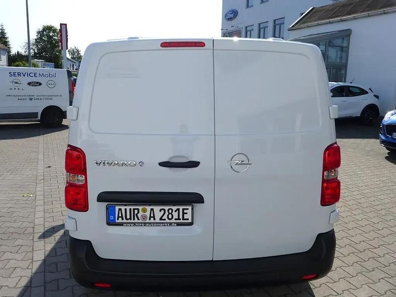 Gebraucht Opel Vivaro-e Combi 100 kW (136 PS) 2025 Kaolin weiß Van