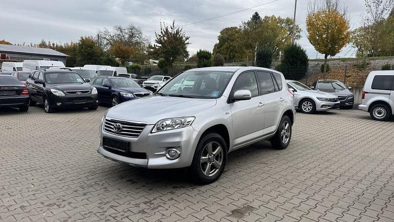 Gebraucht Toyota RAV4 Travel 150 PS (110 kW) 2012 Platinsilber metallic (metallic) SUV