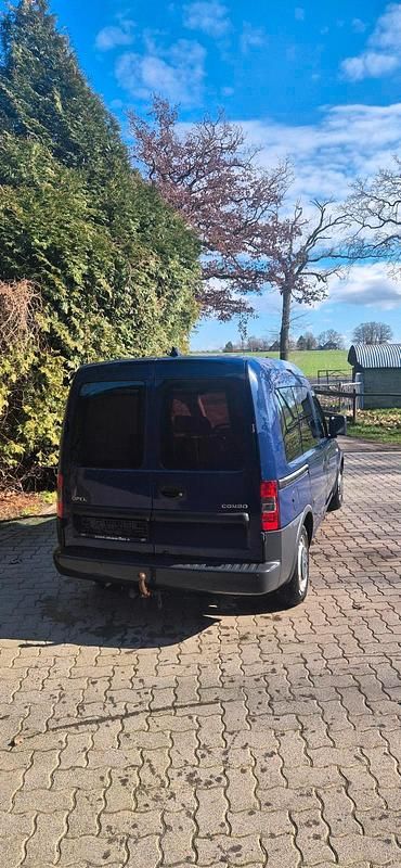 Gebraucht Opel Combo 90 PS (66 kW) 2004 Blau Van / Kleinbus
