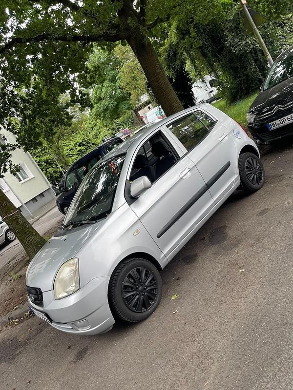 Gebraucht Kia Picanto 65 PS (47 kW) 2005 Silber Kleinwagen
