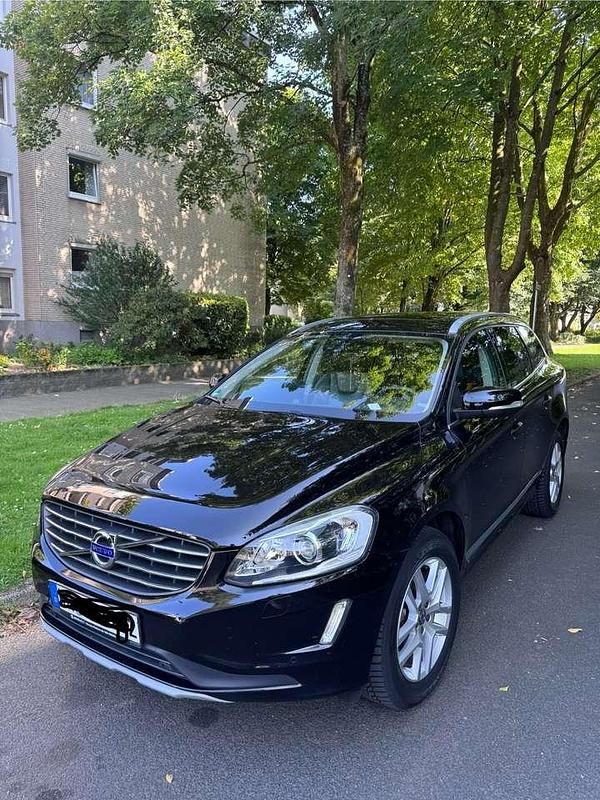 Gebraucht Volvo XC60 Summum 190 PS (139 kW) 2015 SUV
